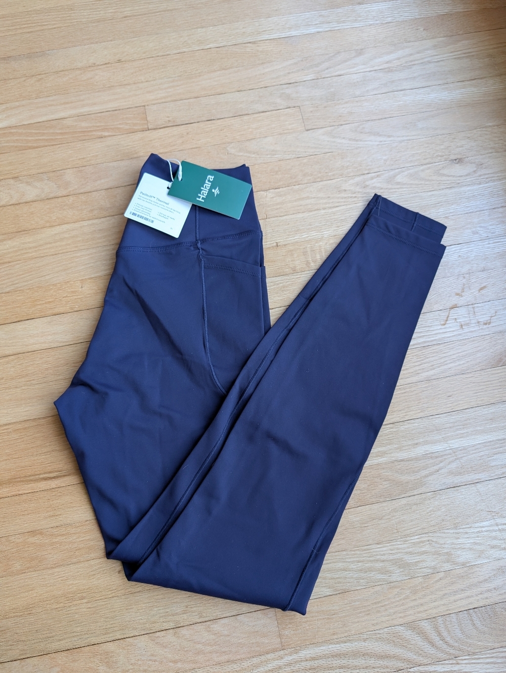 NWT Halara Patitoff Thermal Pet Hair Resistant Leggings - Navy Blue - Small